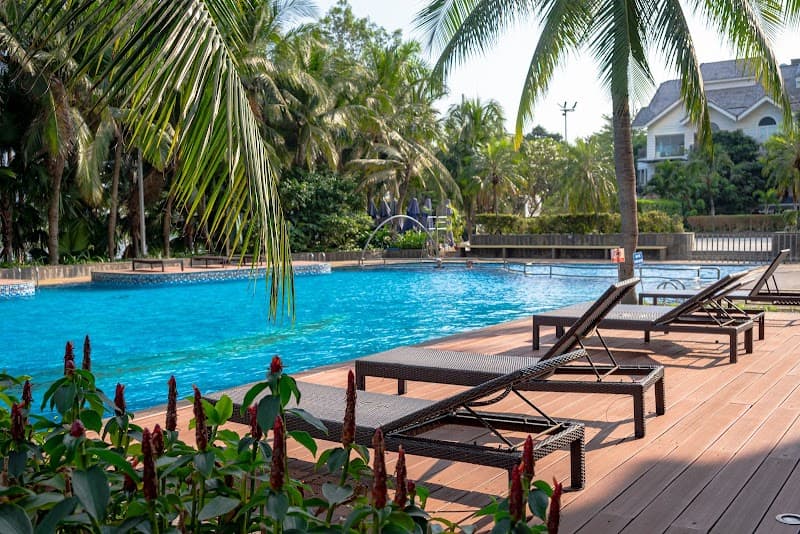 Koi Fitness - Hồ bơi 5 sao